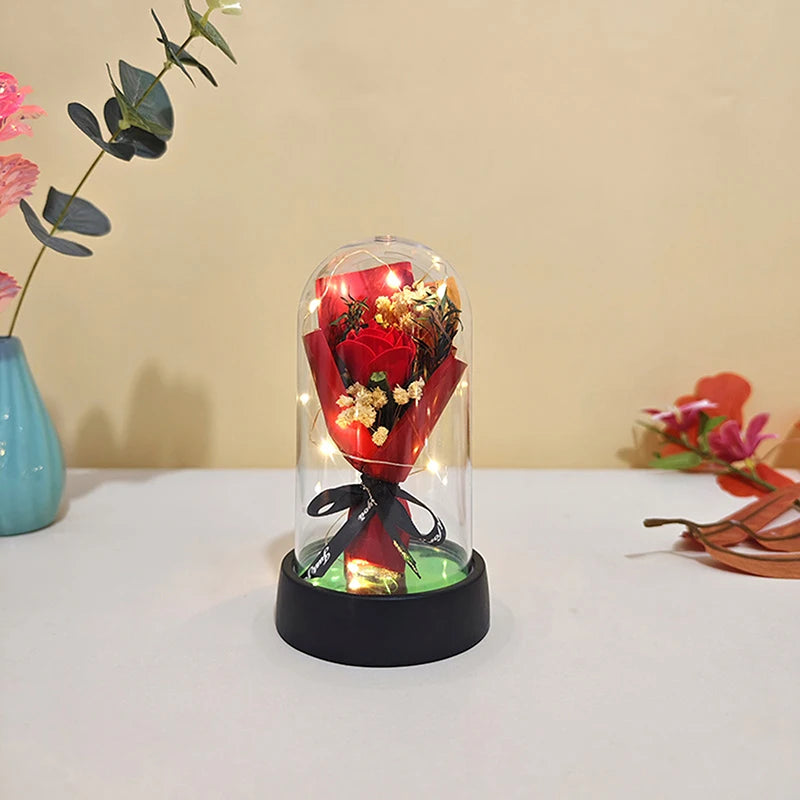 La Rose Enchantée sous Cloche LED - Fleur Éternelle